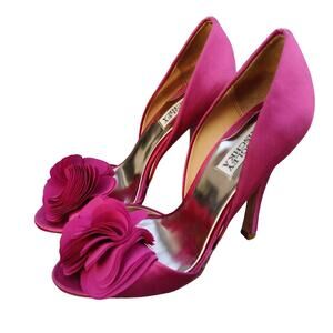 Satin Fuschia Pink Badgley Mischka pumps sz 7